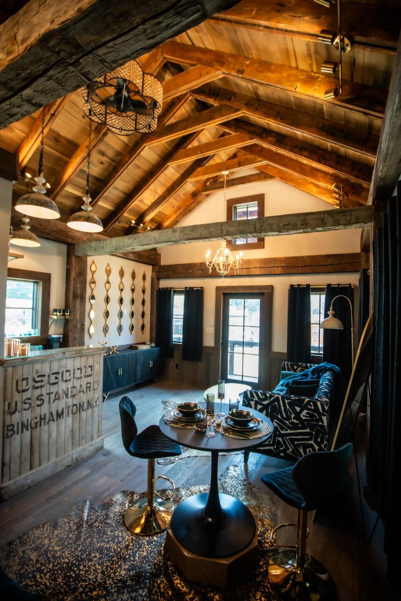 Barnwood Village Вайт-Салфер-Спрінгс Екстер'єр фото
