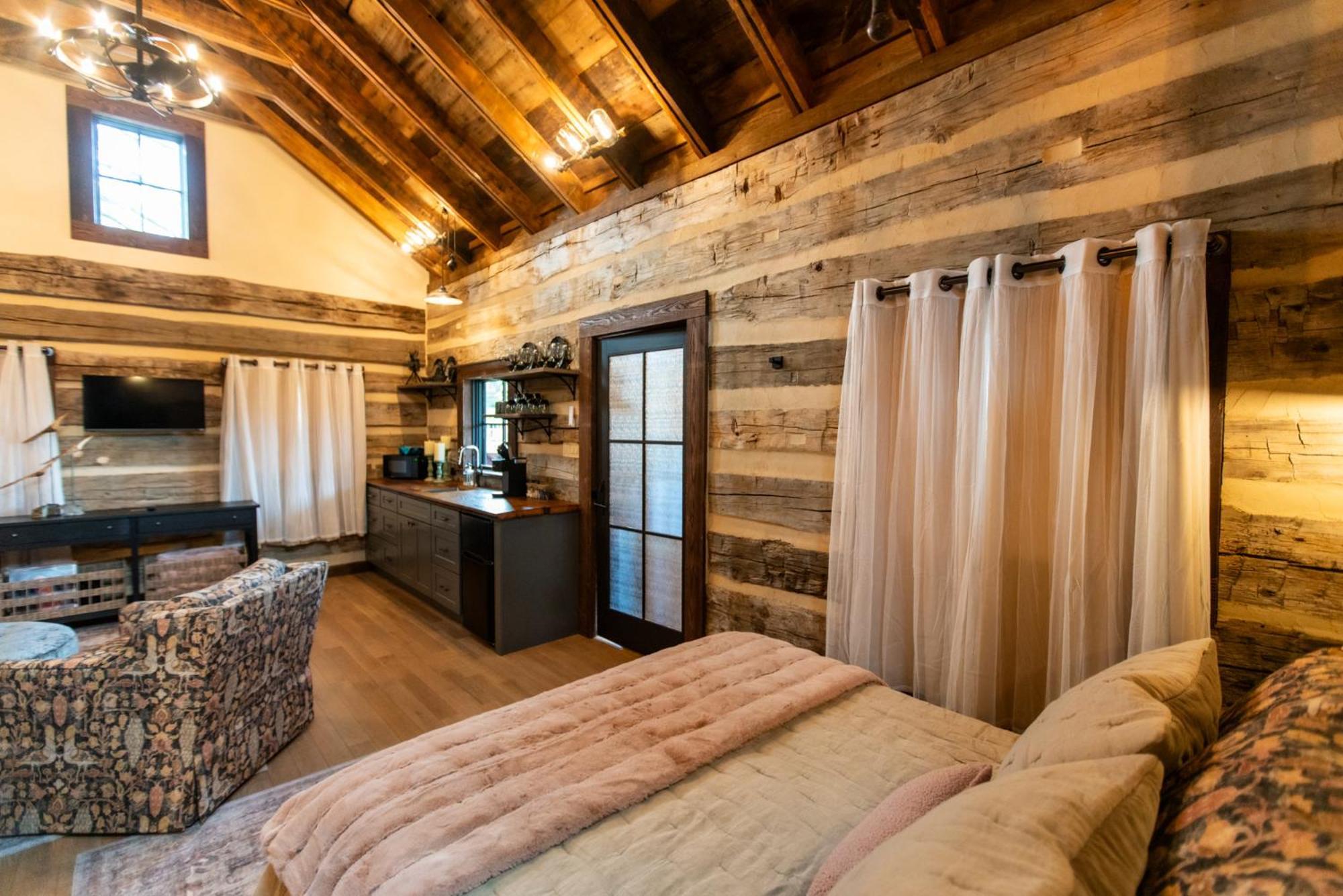 Barnwood Village Вайт-Салфер-Спрінгс Екстер'єр фото